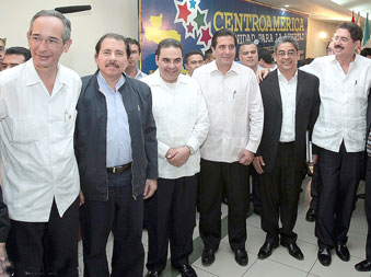 Presidentes acuerdan reformar y modernizar al SICA