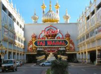 Cierran otro negocio fundado por Donald Trump: el hotel y casino Trump Taj Mahal