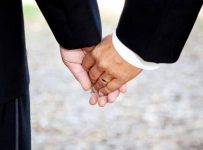 Merkel da libertad de voto en su partido en debate de matrimonio gay