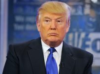 GRÁFICO Se desploma la imagen de los Estados Unidos bajo el mando de Trump