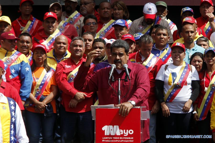 Maduro pide apoyo a votantes para "derrotar a las mafias económicas"