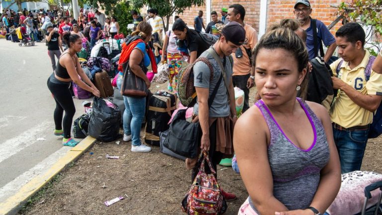 “Salimos del infierno y llegamos al purgatorio, eso es la vida del venezolano en Argentina
