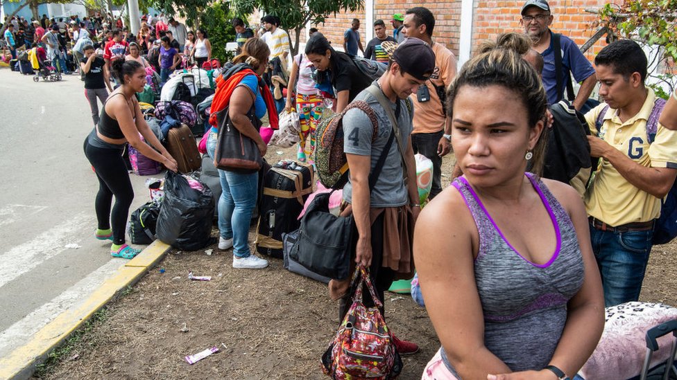 “Salimos del infierno y llegamos al purgatorio, eso es la vida del venezolano en Argentina