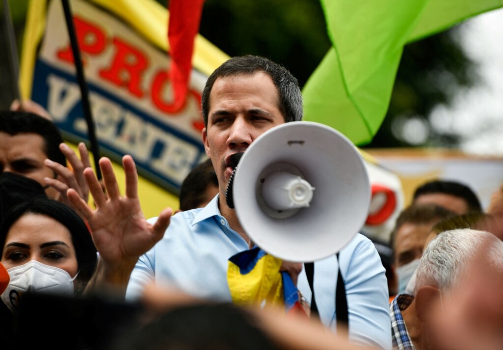 Gobierno de Venezuela asegura que Guaidó tiene vinculos con narcotraficantes, a los narcotraficantes los meten presos