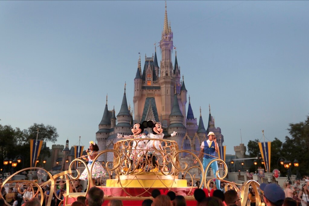EEUU: Legislatura de Florida vota despojar a Disney de autonomía