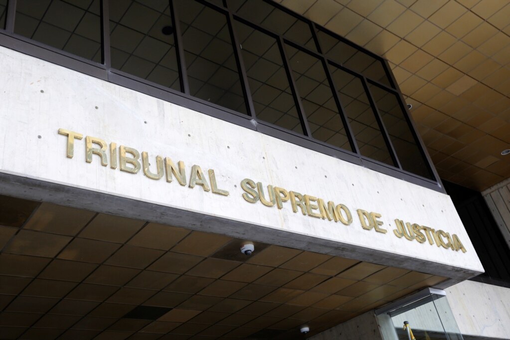 El nuevo poder judicial en Venezuela servirá a “parcelas” del partido de Maduro
