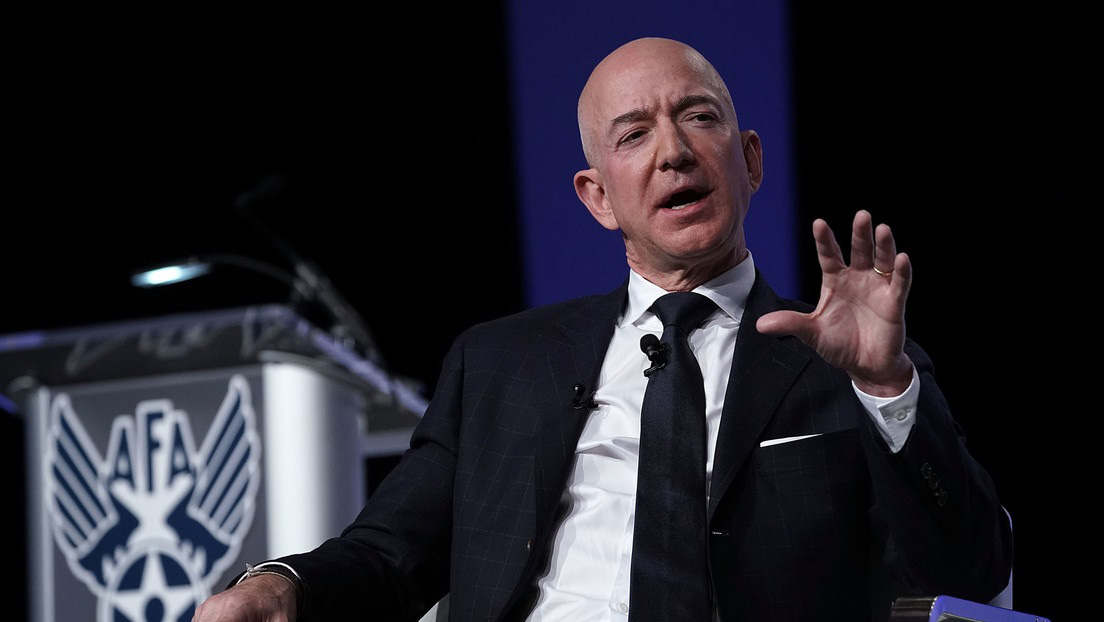 Jeff Bezos: "La administración de Biden es una mala dirección que no ayuda al país"