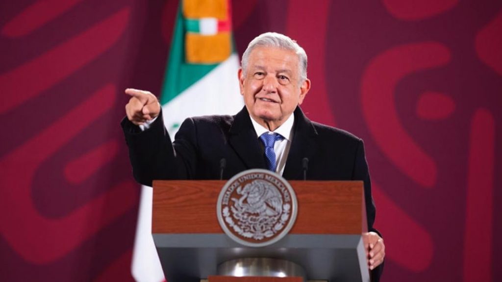 López Obrador: La UE nos acusan de perseguir a periodistas y ellos con lo de Julian Assange ni un pronunciamiento