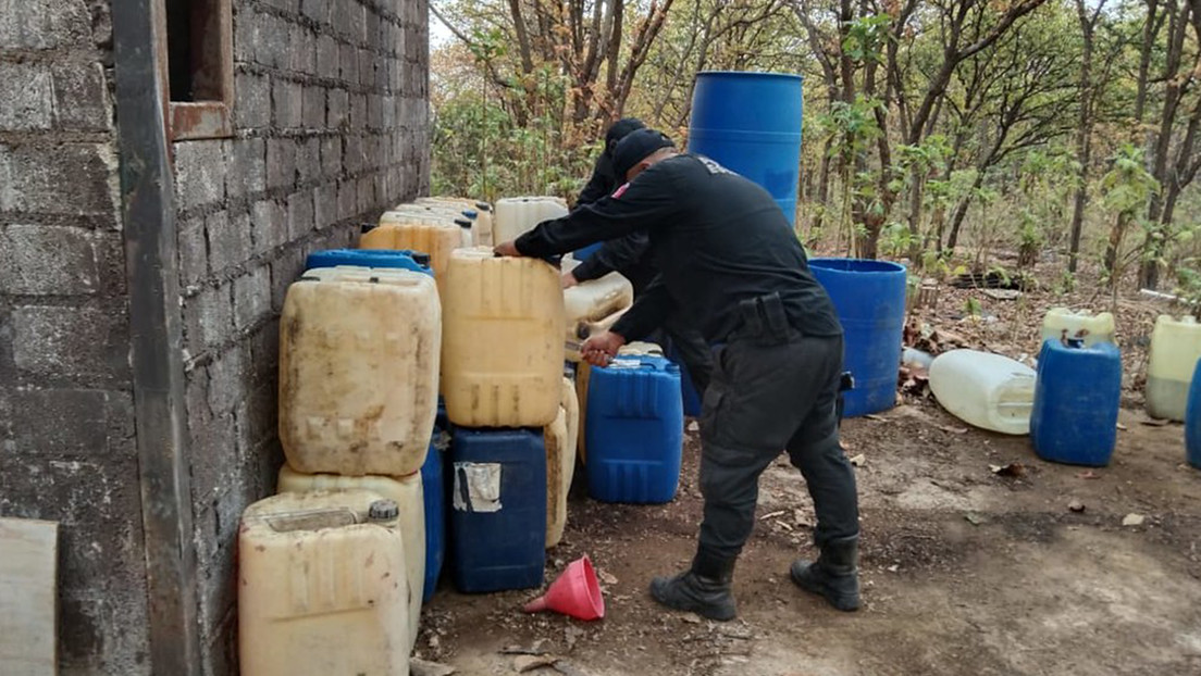 Policía de México desmantela un narcolaboratorio improvisado en el estado de Jalisco