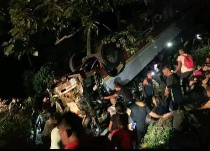 Trágico accidente de tránsito deja al menos 18 muertos en Esteli