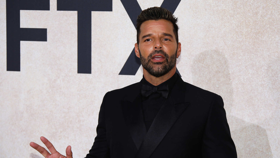 Exmánager demanda a Ricky Martin y lo acusa de haberla manipulado, mentido y robado