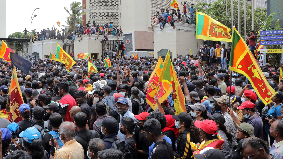 India y Sri Lanka La India ha proporcionado este año más de 3.800 millones de dólares de ayuda a Sri Lanka