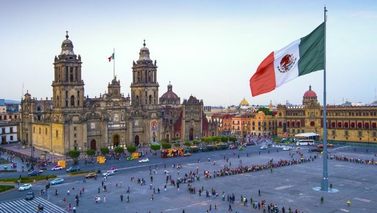 México impone visado a los turistas brasileños