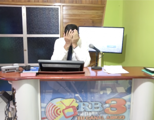 Periodista irrumpe en llanto en Nicaragua tras ser cancelado su canal de TV. "Fue el sueño de mi vida"