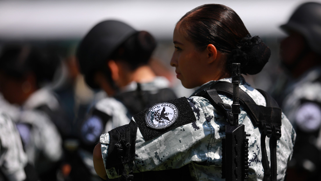 Una diputada oficialista enciente la polémica en México al proponer que el servicio militar sea obligatorio para las mujeres