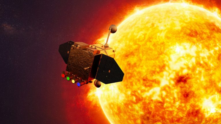 Una tormenta solar procedente de un agujero en la atmósfera del Sol golpeará la Tierra este miércoles