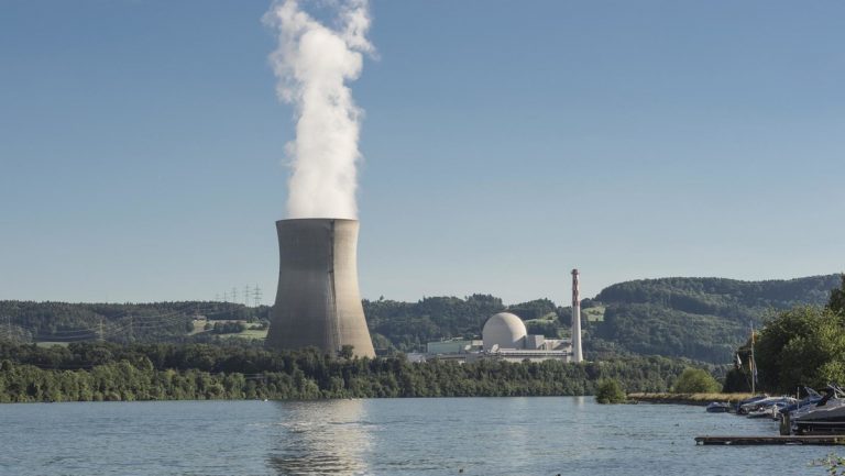 Suiza elige una zona cerca de la frontera con Alemania para almacenar sus residuos nucleares