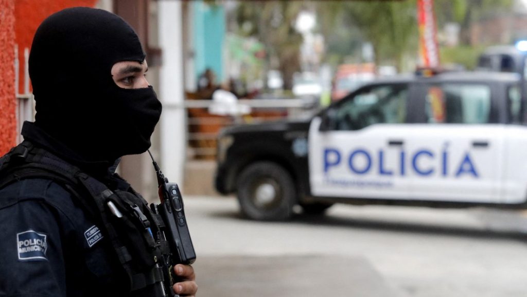 Asesinan a balazos a un reconocido líder sindical de taxistas en el balneario mexicano de Cancún