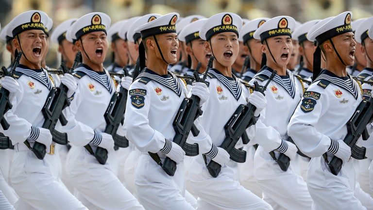 China El Ejército "siempre está en máxima alerta" para defender la reunificación con Taiwán