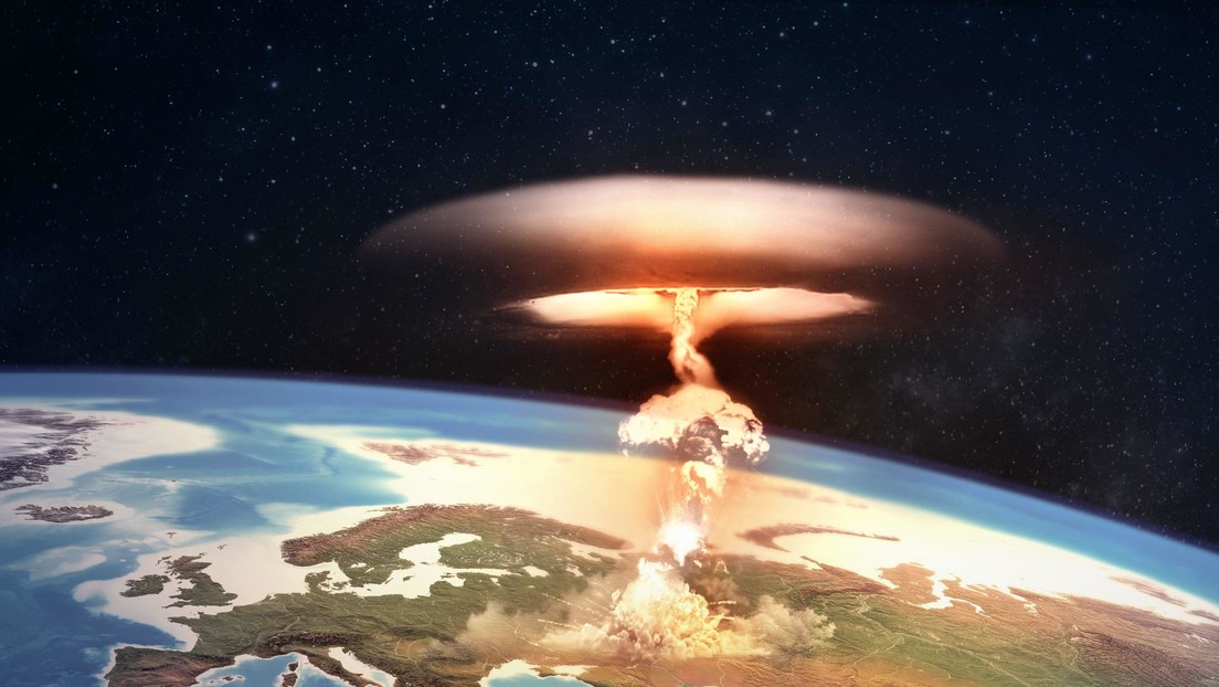 Puede una explosión nuclear en la atmósfera ser un arma efectiva para destruir satélites