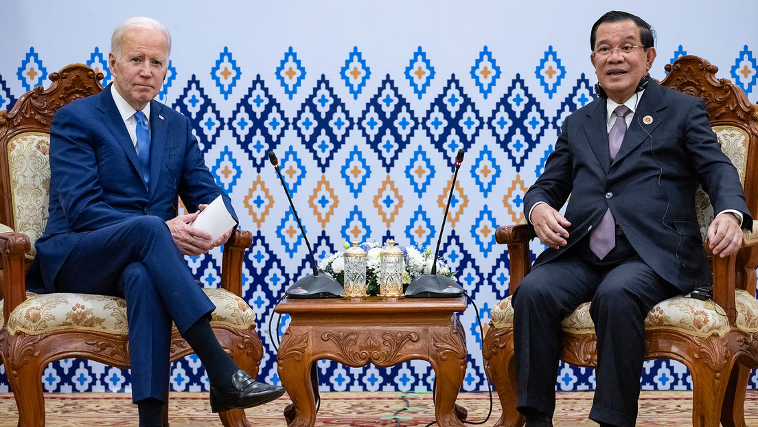 Biden confunde Camboya con Colombia en la cumbre de la ASEAN Biden confunde Camboya con Colombia en la cumbre de la ASEAN