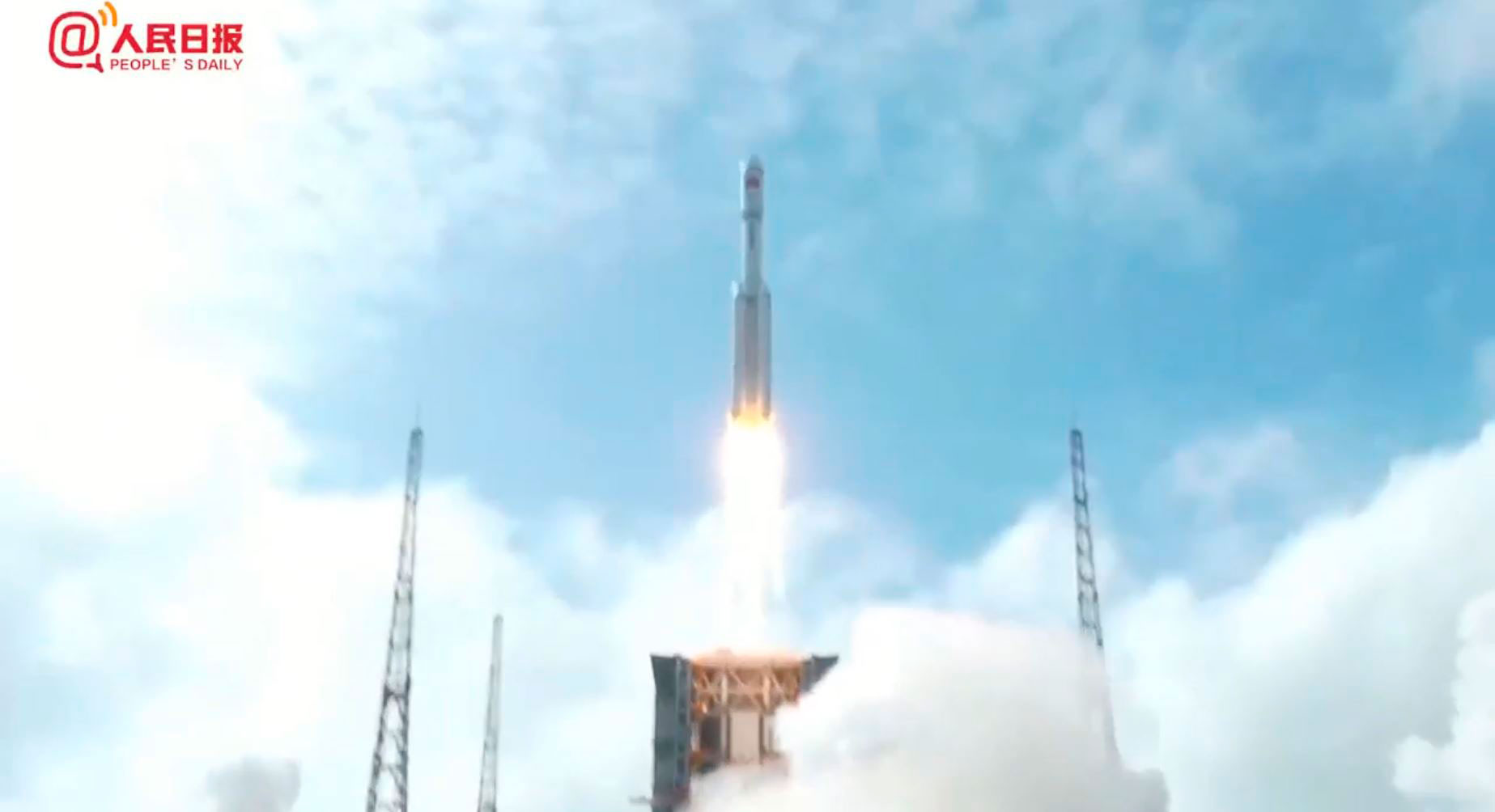 China lanza con éxito la nave espacial Tianzhou 5 con más de 6 toneladas de carga