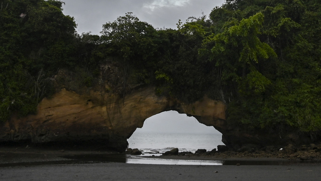 Colapsa el emblemático arco natural del Morro en Colombia