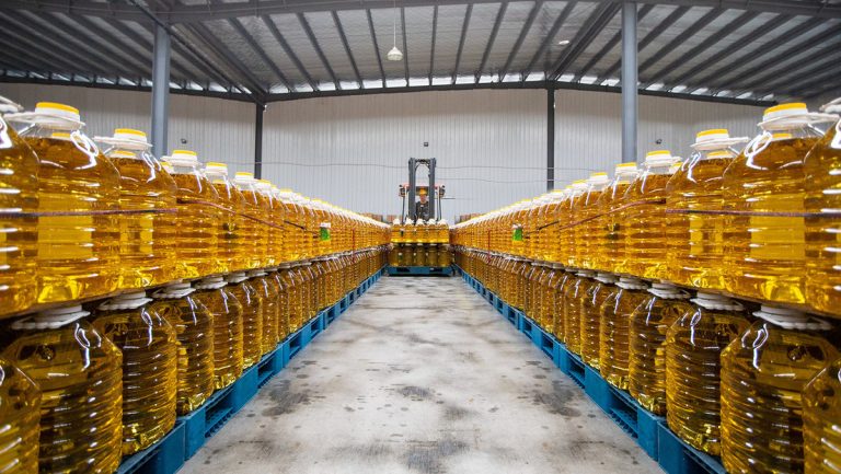 Millonario robo de aceite vegetal de cocina en las bodegas de una importadora chilena