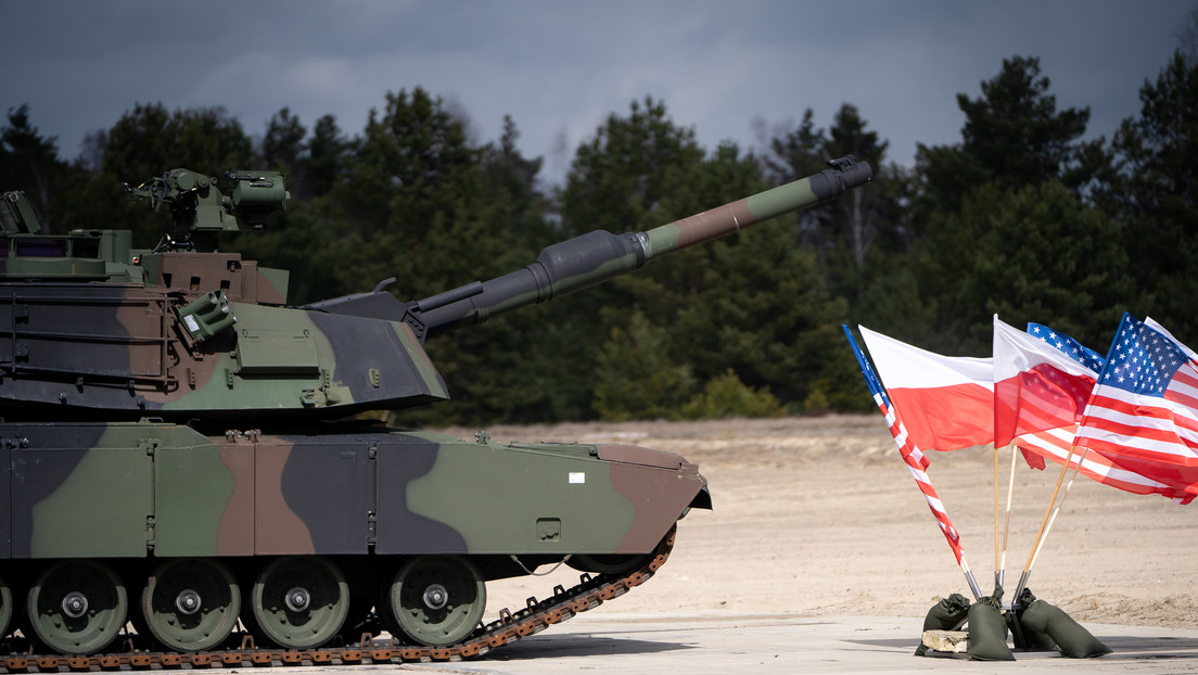 EE.UU. suministra a Polonia 700 blindados