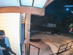 Un policía estadounidense mata a balazos a un hombre que defendía su casa de un ladrón (VIDEOS)