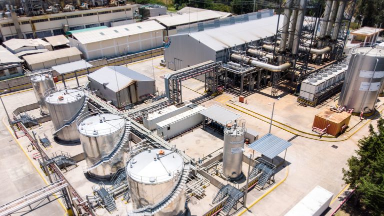 Una petrolera canadiense reclama 260 millones de dólares a Ecuador