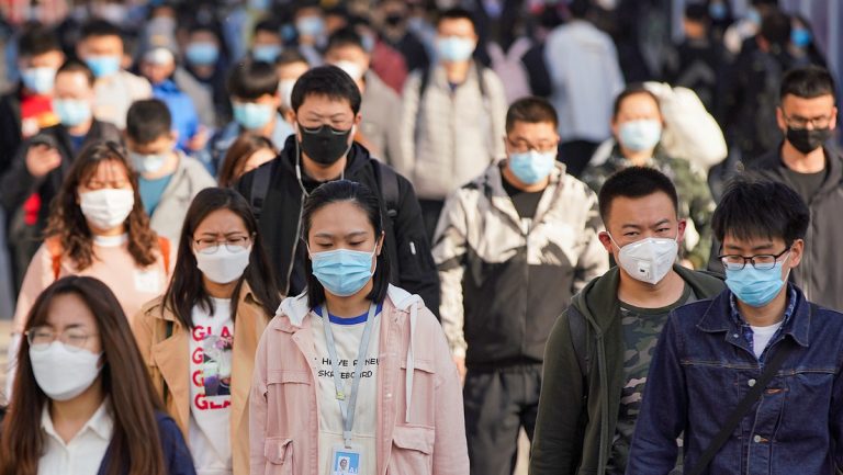 Explosión de covid-19 en China: se registran unos 37 millones de casos diarios