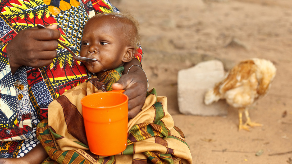 Al menos 12 niños mueren por una enfermedad desconocida en una aldea de Costa de Marfil