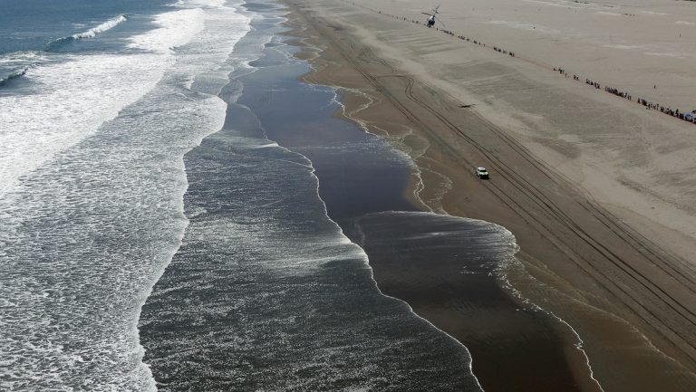 Hallan los restos de un antiguo habitante de una cultura prehispánica en una playa de Chile