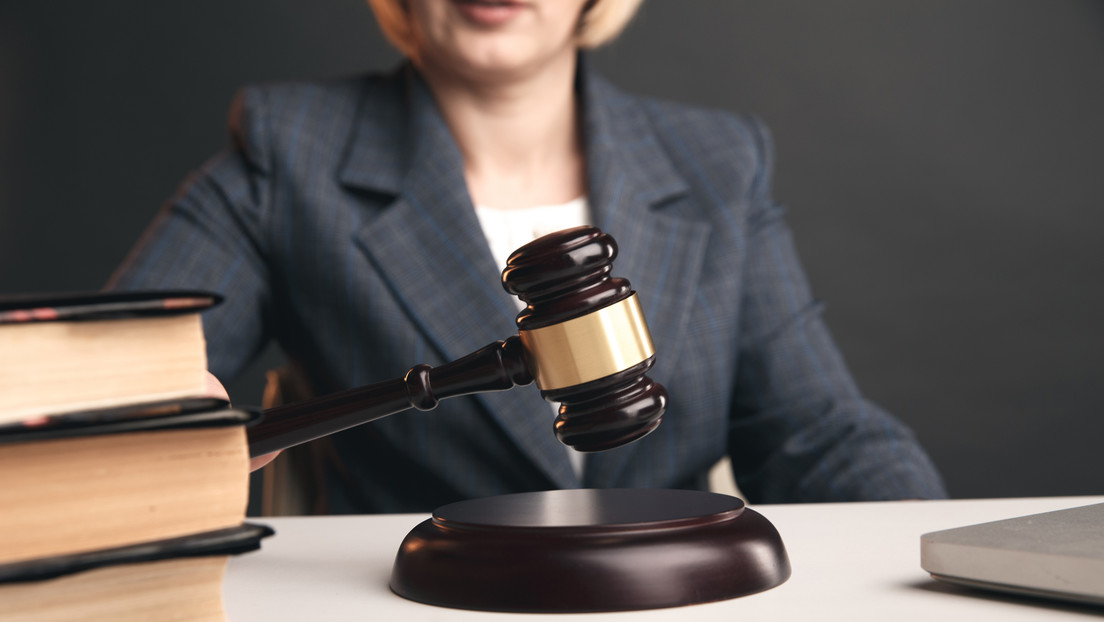 Ofrecen un millón de dólares al abogado que acepte ser suplido por un robot ante la Corte Suprema de EE.UU.