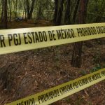 Exhuman los cuerpos de 31 personas de dos fosas clandestinas en el estado mexicano de Jalisco
