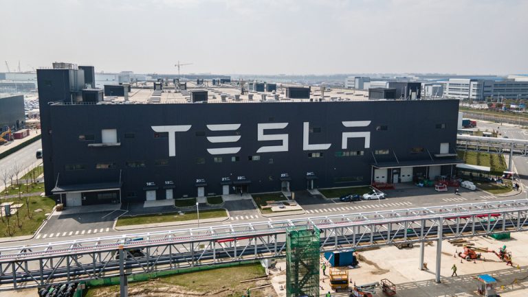 López Obrador confirma que la planta de Tesla en México se instalará en Monterrey