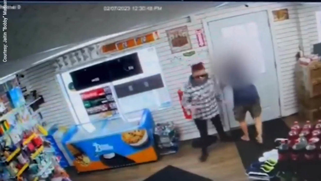 Mujer escapa de su secuestrador después de un año y se pone a salvo en una gasolinera