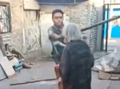 Se hace viral el video de una agresión a una abuelita en México