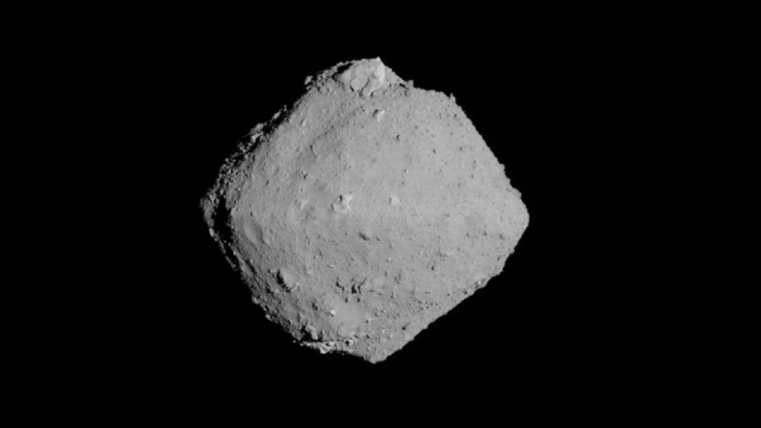 Descubren en muestras del asteroide Ryugu moléculas esenciales para la vida