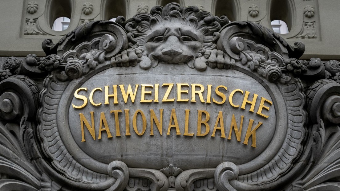 El Banco Nacional Suizo anuncia la compra de Credit Suisse por UBS