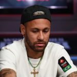 VIDEO: Neymar pierde un millón de euros al póker online y su reacción decepciona a la Red