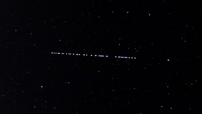 Pekín estudia las formas de neutralizar los satélites Starlink ante un eventual conflicto en Taiwán
