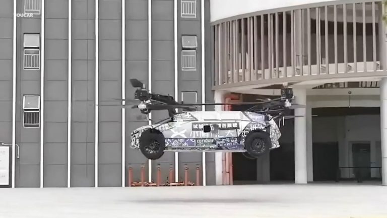 Prueban un nuevo vehículo híbrido volador en China