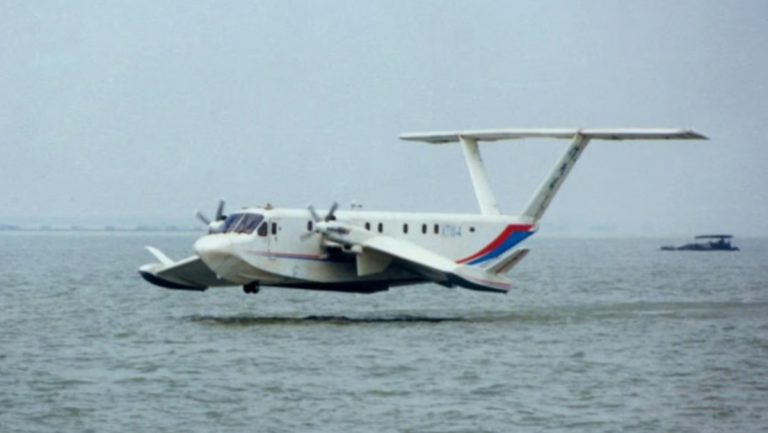 China desarrolla un 'barco volador' capaz de hacer frente a las duras condiciones del mar de la China Meridional