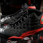 Subastan por precio récord unas zapatillas que usó Michael Jordan