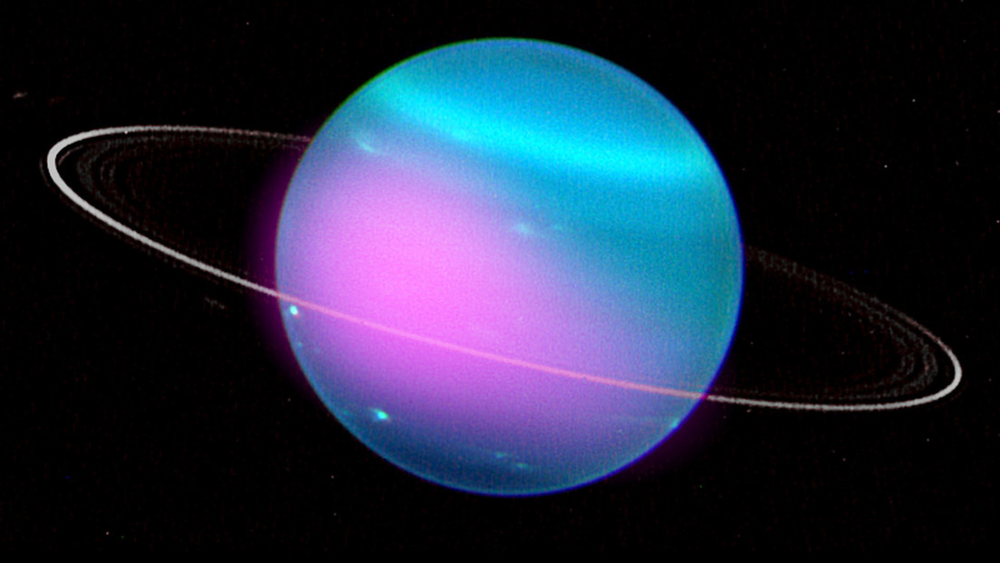 Cuatro grandes lunas de Urano podrían contener océanos Cuatro grandes lunas de Urano podrían contener océanos