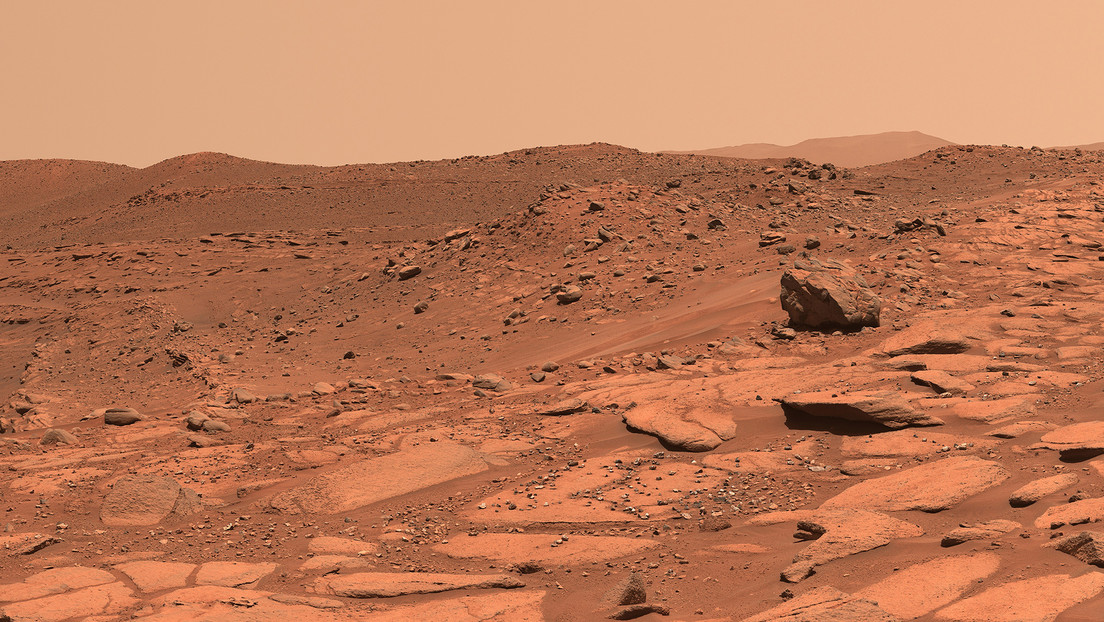 El róver Perseverance captura una impresionaste vista del cráter Belva en Marte