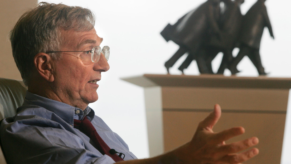 Seymour Hersh dice que EE.UU. no sabe qué hacer con Zelenski