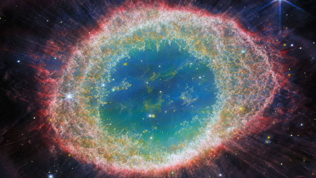 El James Webb capta en detalle la majestuosidad de la Nebulosa del Anillo